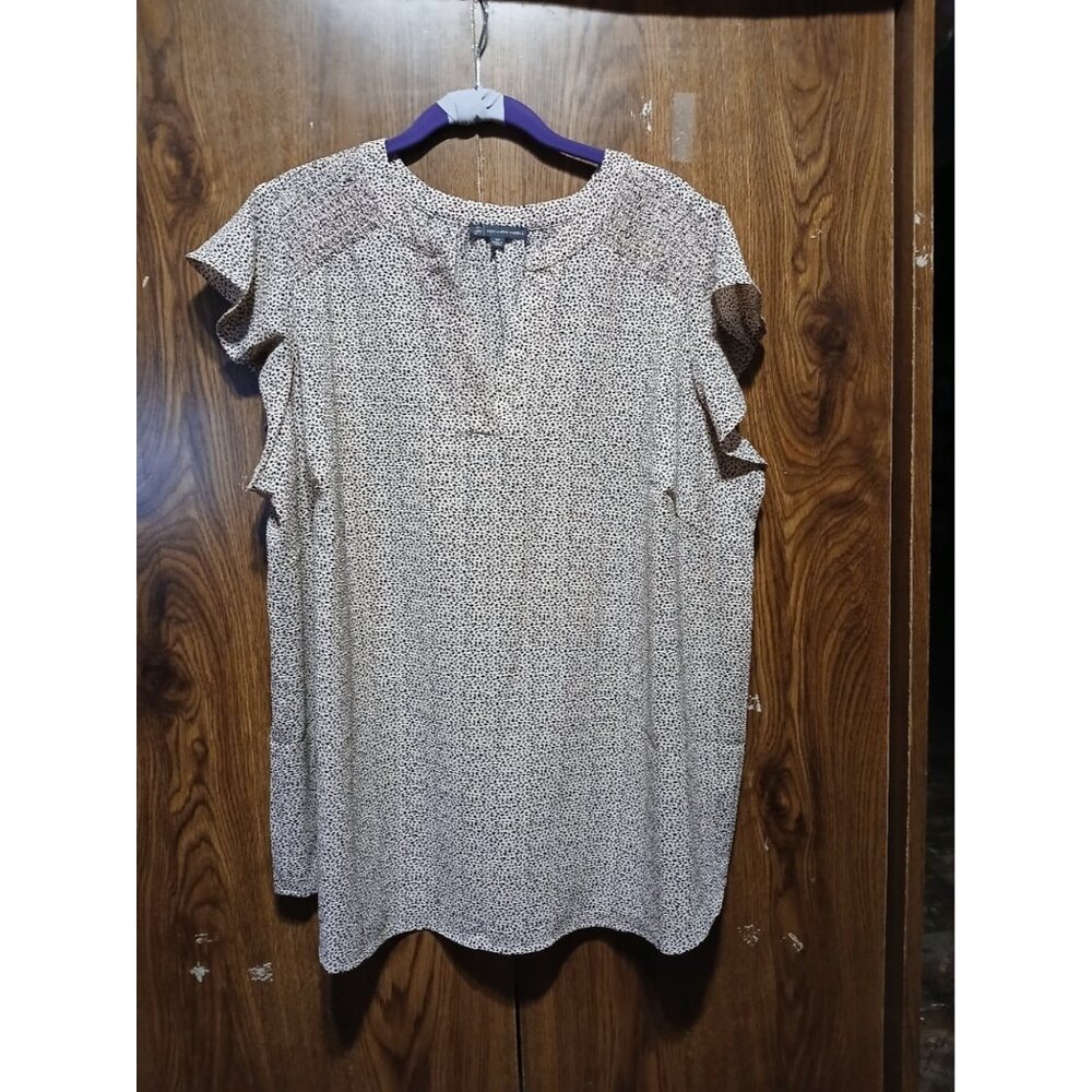 Adrianna Papell Women’s Abstract Polka Dot V Neck Cap Sleeve